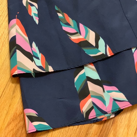 Crosby by Mollie Burch Feather Top - Picture 3 of 8